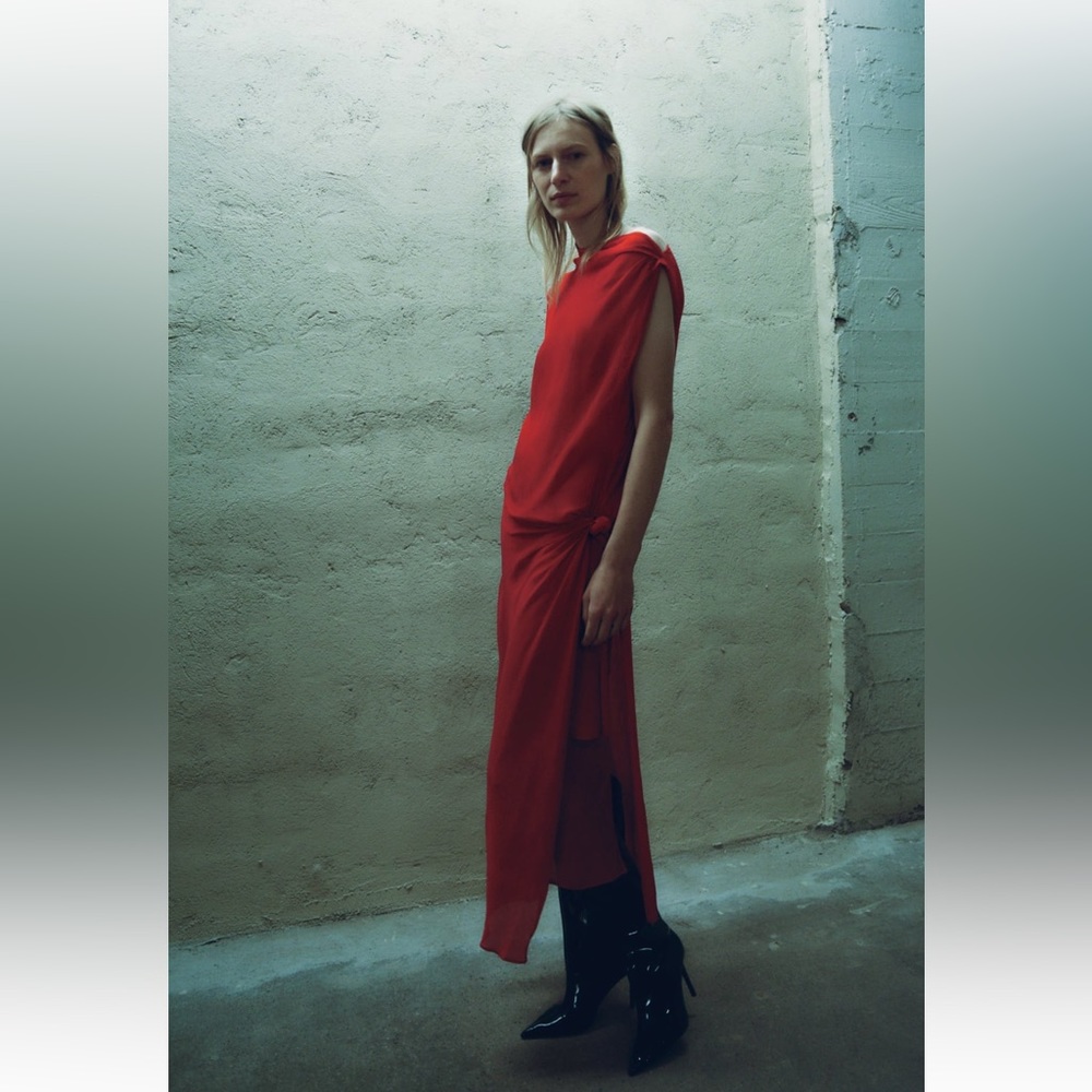 Zara ASYMMETRIC TUNIC LIMITED EDITION. Red. Size XS. New with Tags.